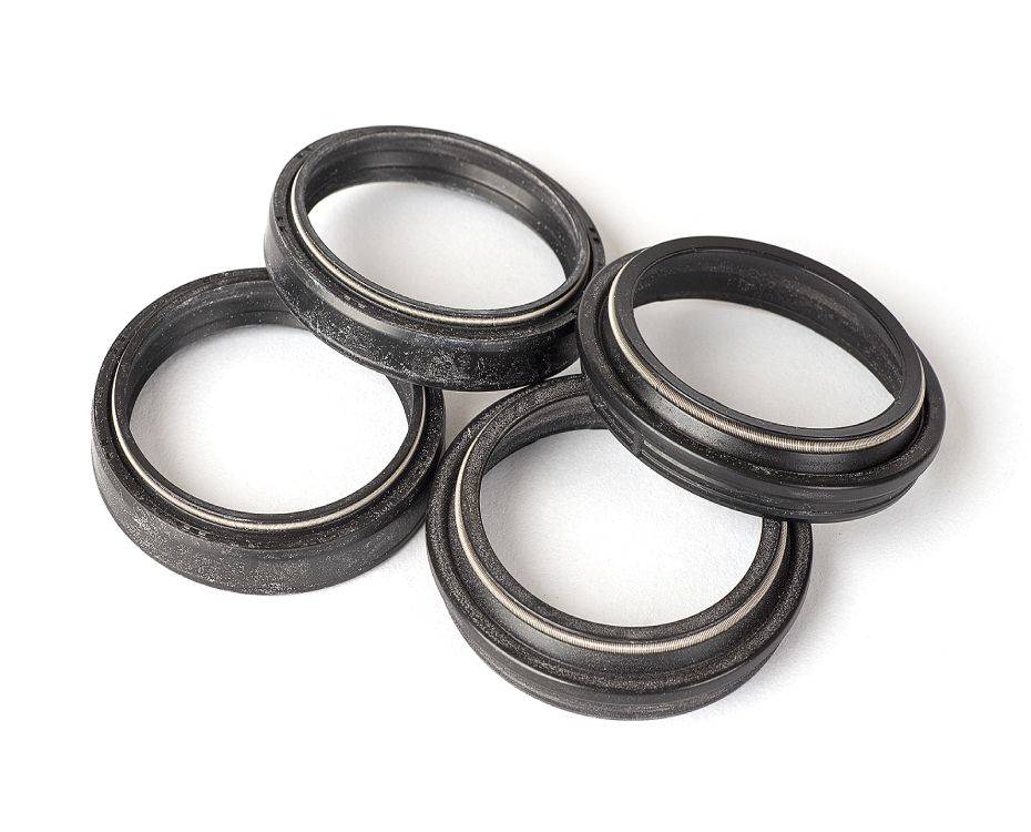 KYB Skrapring+Packbox-kit 48mm / SEAL KIT KYB 48mm